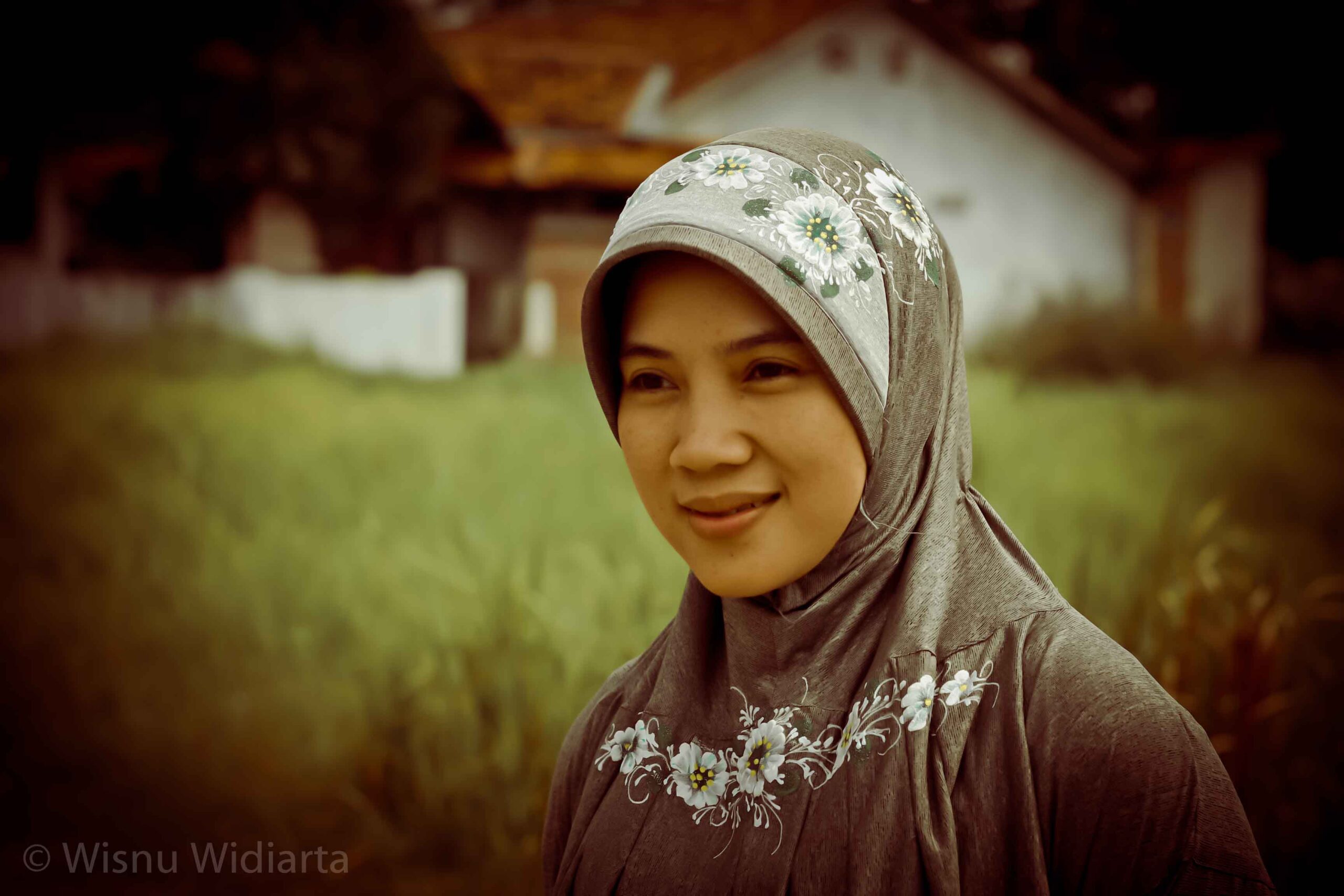 My Lovely Wife, Wilia