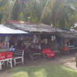 Sepeda parkir di mesjid